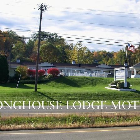 Longhouse Lodge Motel Watkins Glen Kültér fotó