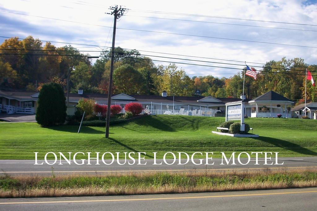 Longhouse Lodge Motel Watkins Glen Kültér fotó