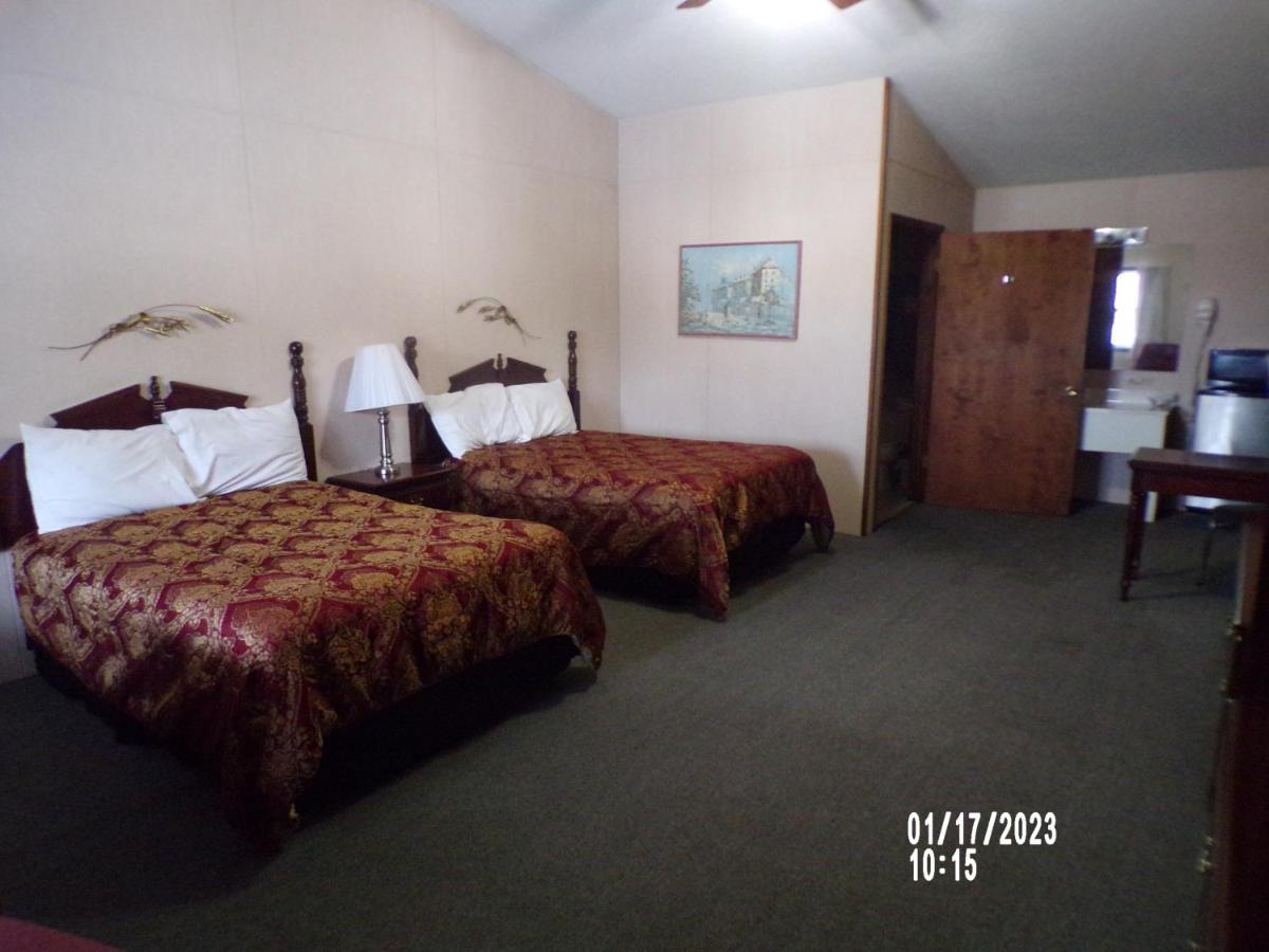 Longhouse Lodge Motel Watkins Glen Kültér fotó