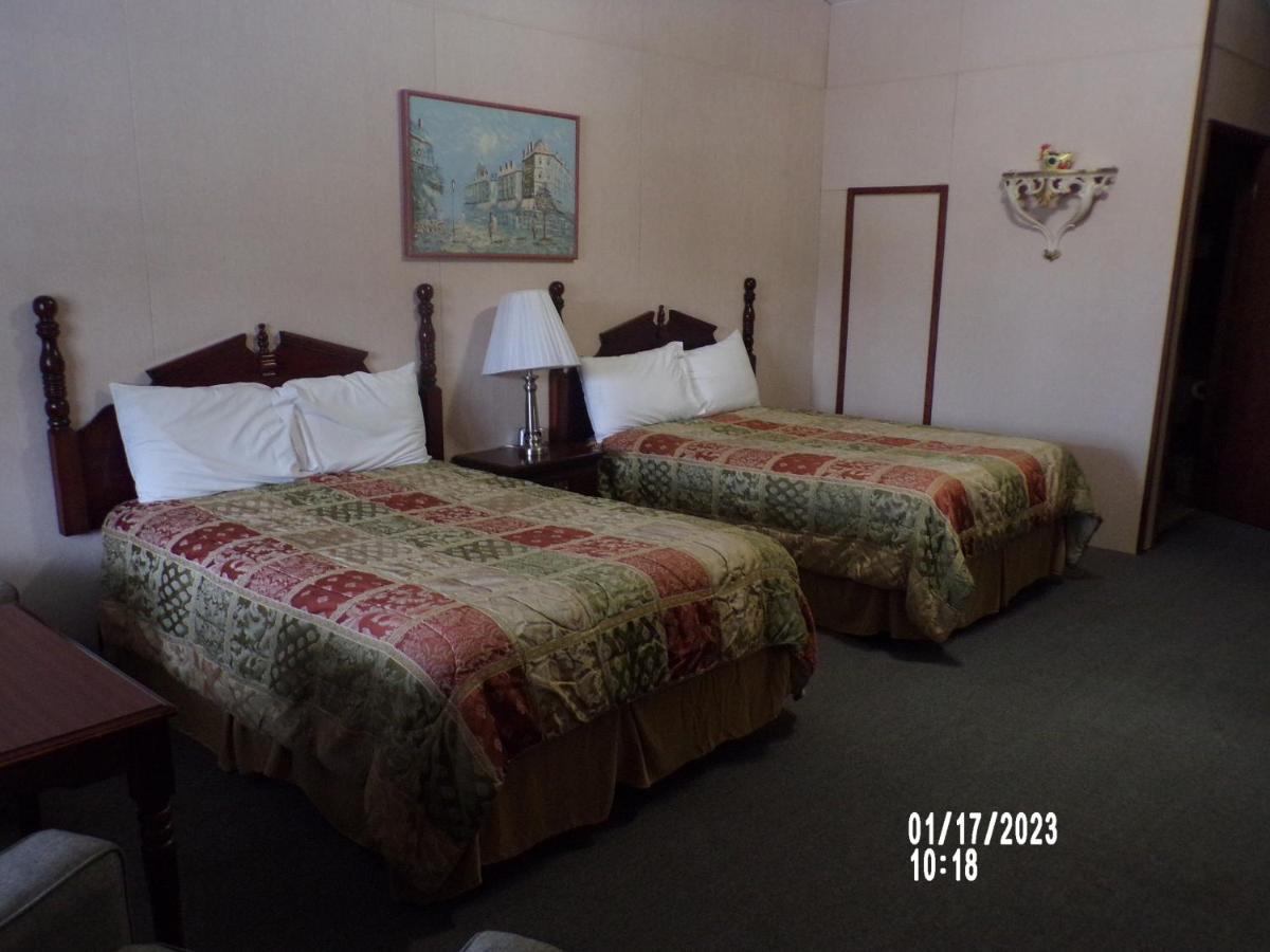 Longhouse Lodge Motel Watkins Glen Kültér fotó
