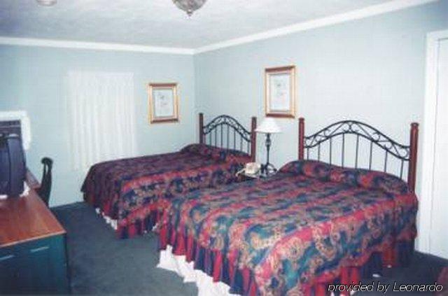 Longhouse Lodge Motel Watkins Glen Szoba fotó