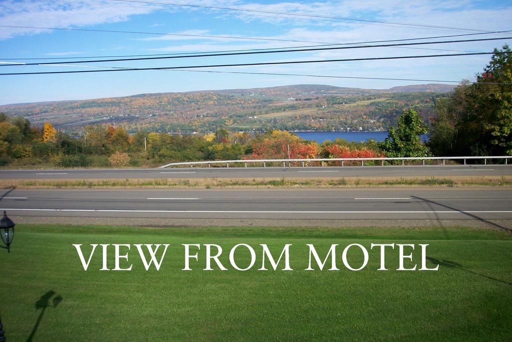 Longhouse Lodge Motel Watkins Glen Kültér fotó